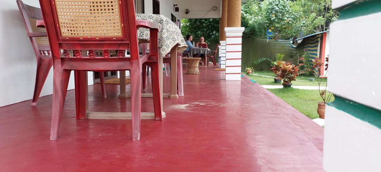 Marari Phoenix Beach Homestay 马拉利库兰 外观 照片
